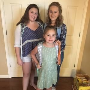 Meet your Posher, Chloe